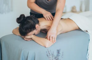 Praticienne en massages Vincennes et sophrologie